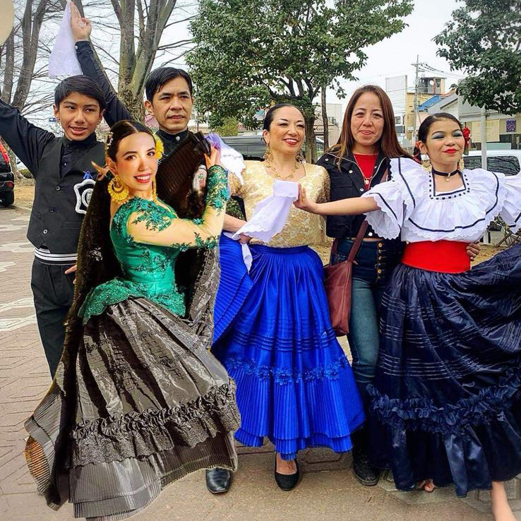 Peruanos de Corazon (Peru Dance)